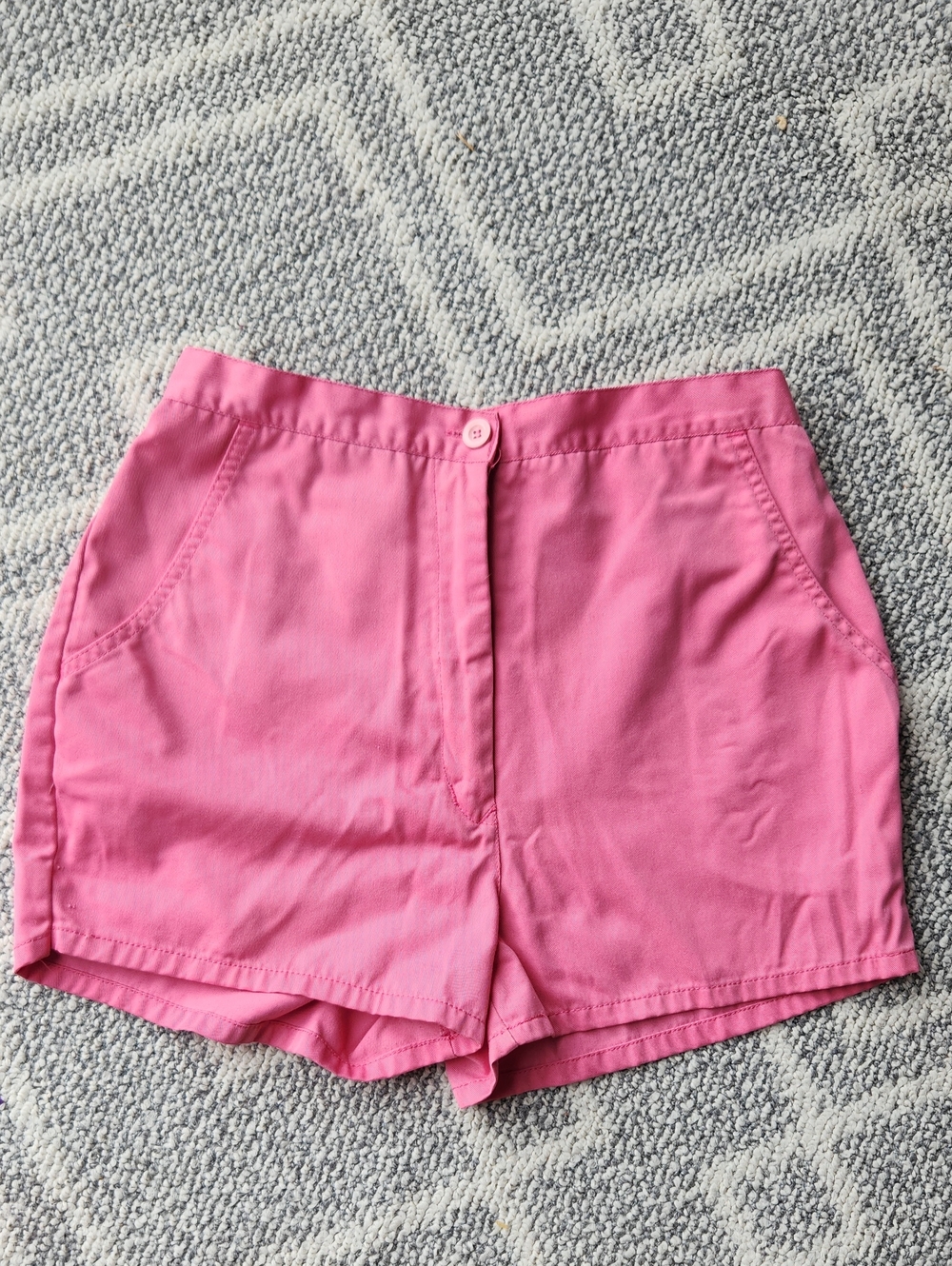 Vintage Pink Women's Casual Shorts